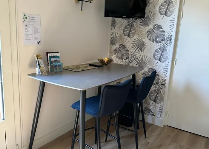 Affittacamere Champ Lez 3*