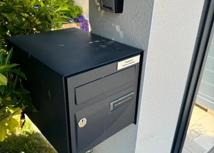 Champ Lez Affittacamere 3*